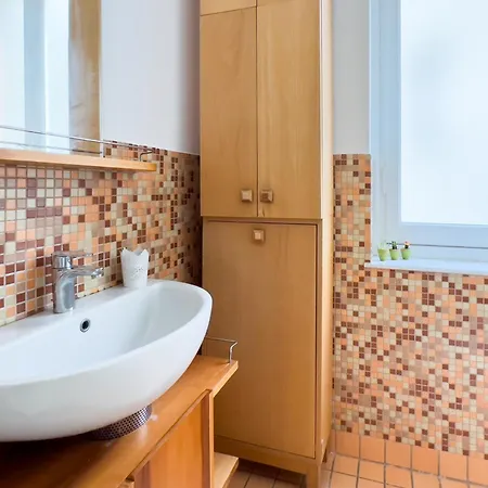 Daire Queen Elena Luxury *