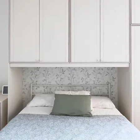 Queen Elena Luxury Apartment *