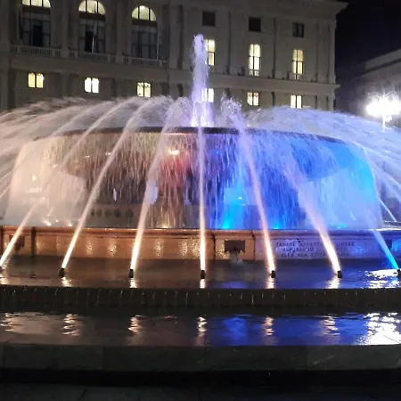 Queen Elena Luxury *