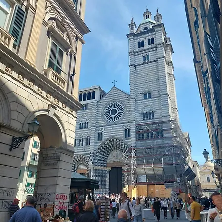 Queen Elena Luxury Lejlighed