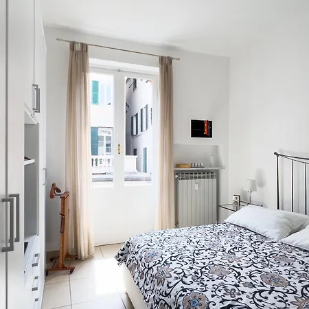 Queen Elena Luxury * Genova