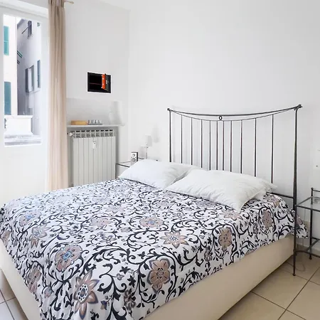 Queen Elena Luxury Apartmán